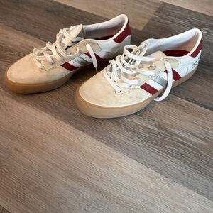 Adidas Matchbreak Super
Shin Sanbongi White Burgundy